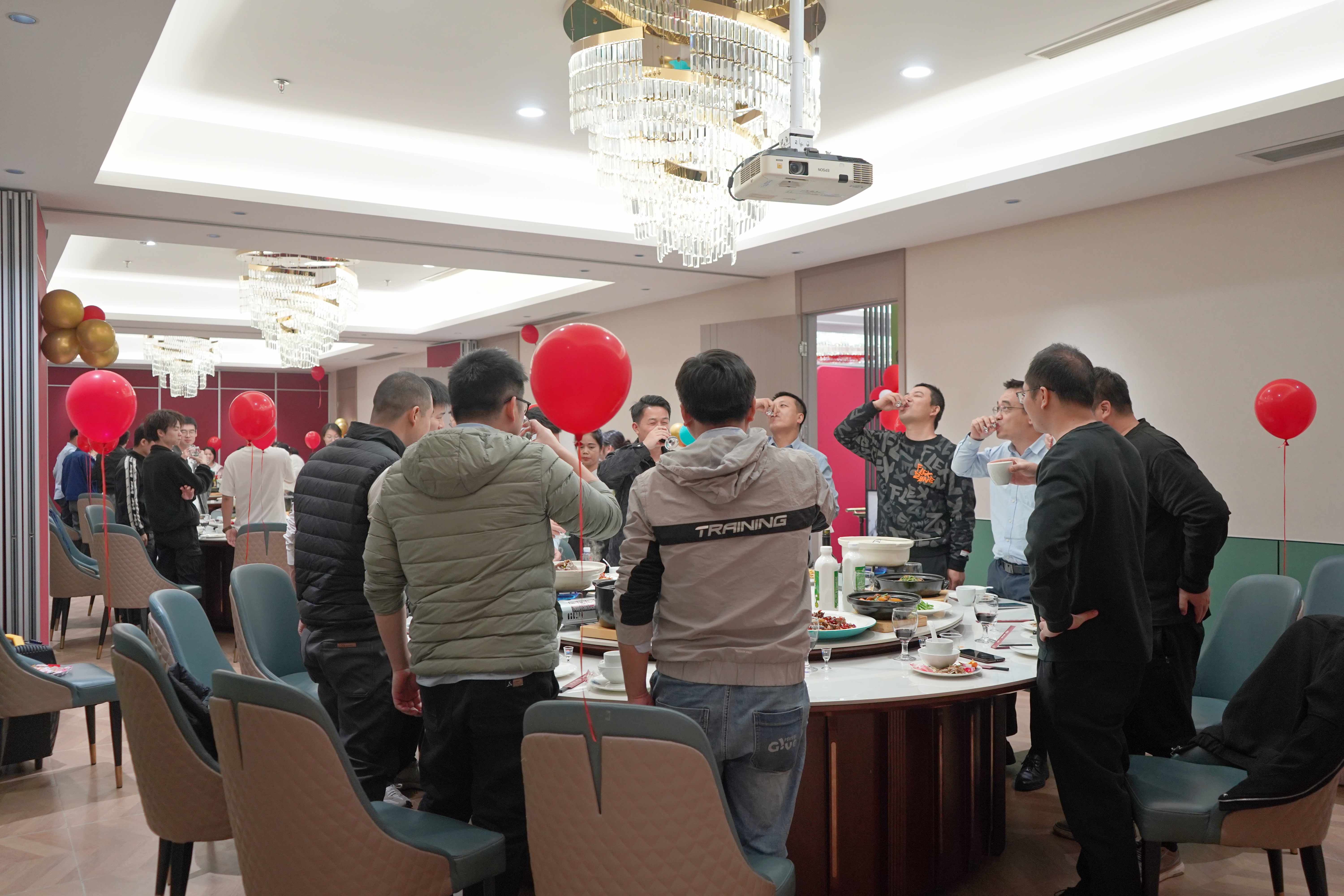  “智匯萬斯得，創享新輝煌”2025年萬斯得年會盛典圓滿落幕